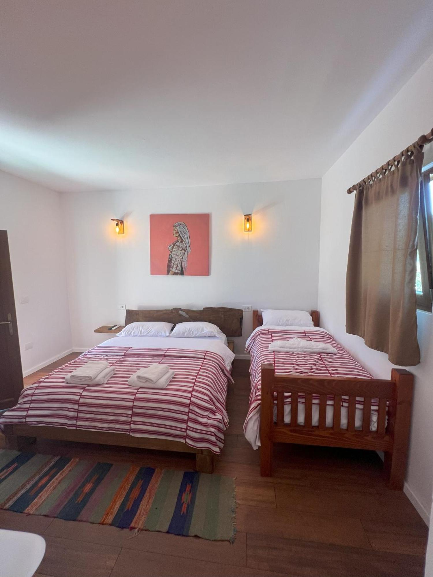 Guesthouse Koleci - Mrizi I Zanave Fishte Exterior photo